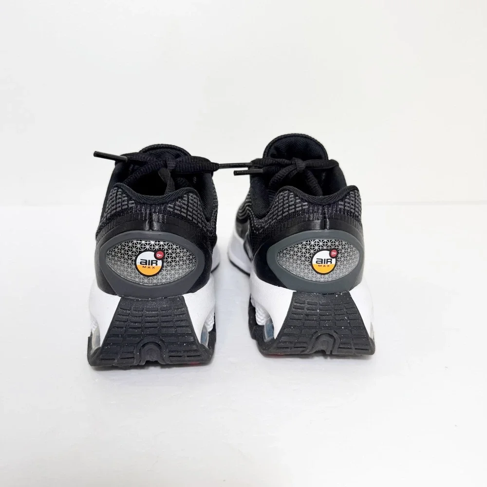 Nike Air Max Dn Sneakers Boys Size 1 Black White Anthracite DV3337-008